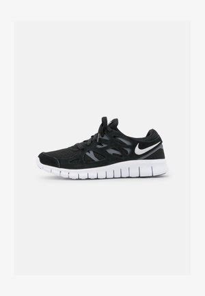 Nike Free online entdecken I 